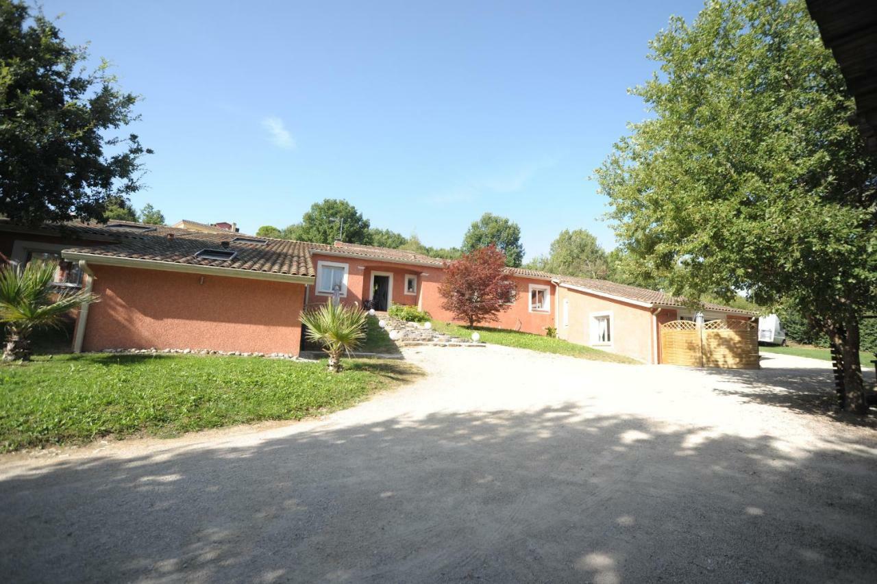 Dormir A Montauban Logements Carreyrat Calme Et Verdoyant Exterior foto